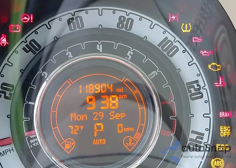 2012 Fiat 500C Lounge z USA, uszkodzony, nr VIN 3C3CFFER1CT199013